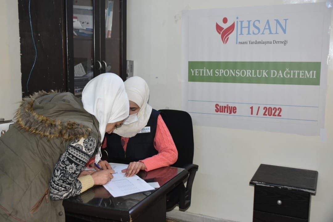 متابعة توزيع الكفالات المالية لأطفالنا الأيتام في فلسطين وسوريا ولبنان