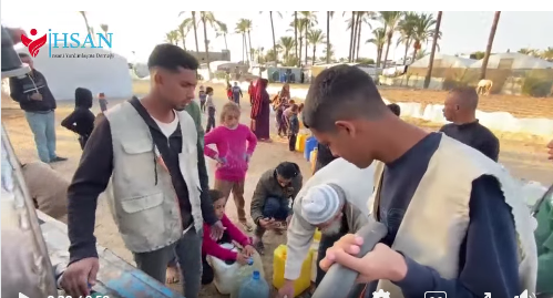 تقديم مياه الشرب لأهلنا جنوبي قطاع غزة