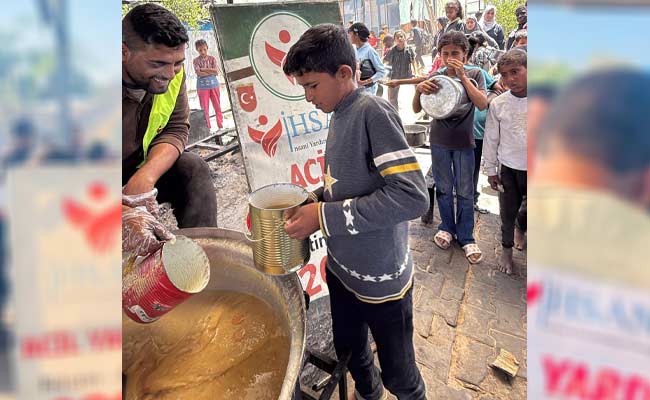 تكية إحسان الخيرية الأولى يوم الثلاثاء 29 نيسان
