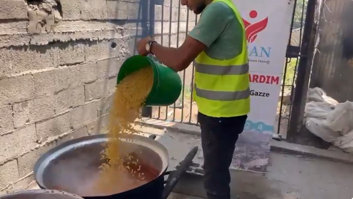  توزيع وجبات في 13-8-2024 شمال قطاع غزة المحاصر