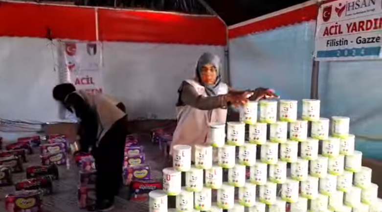  توزيع الحليب والحفاضات على الأطفال حديثي الولادة في مستشفى ناصر