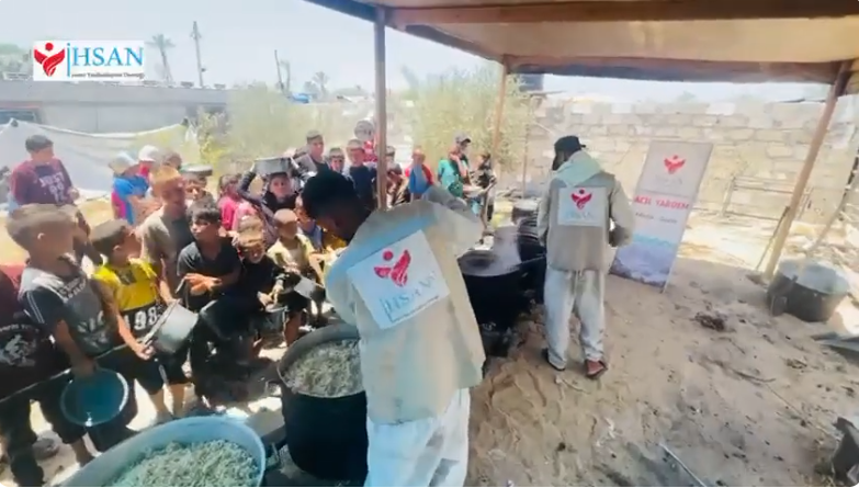 توزيع وجبات ساخنة 25-6-2024 خان يونس جنوب قطاع غزة