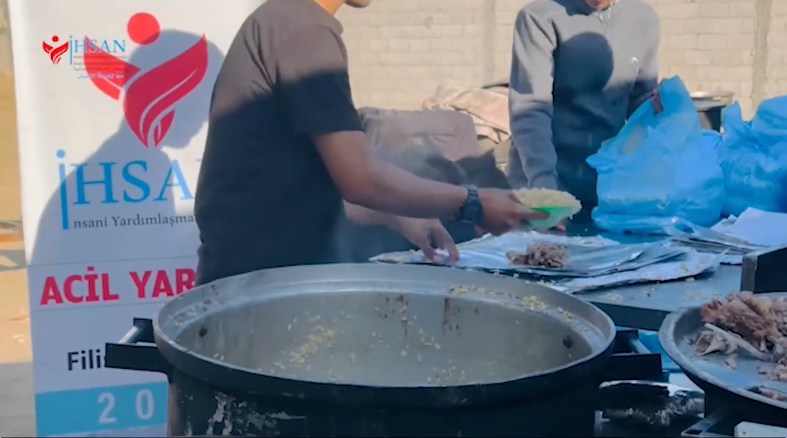 تكية يوم الثالث عشر من رمضان 2024 جنوب قطاع غزة المحاصر