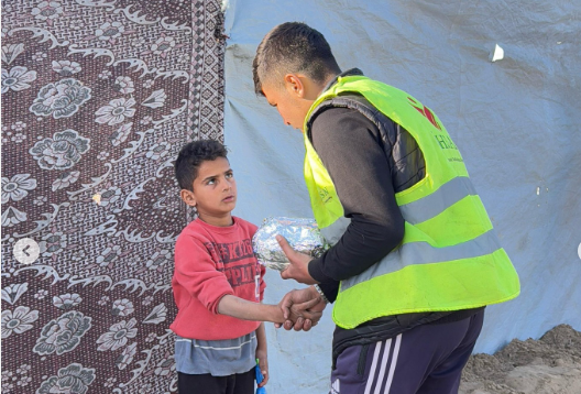 توزيع الوجبات يوم الإثنين 24 رمضان/آذار